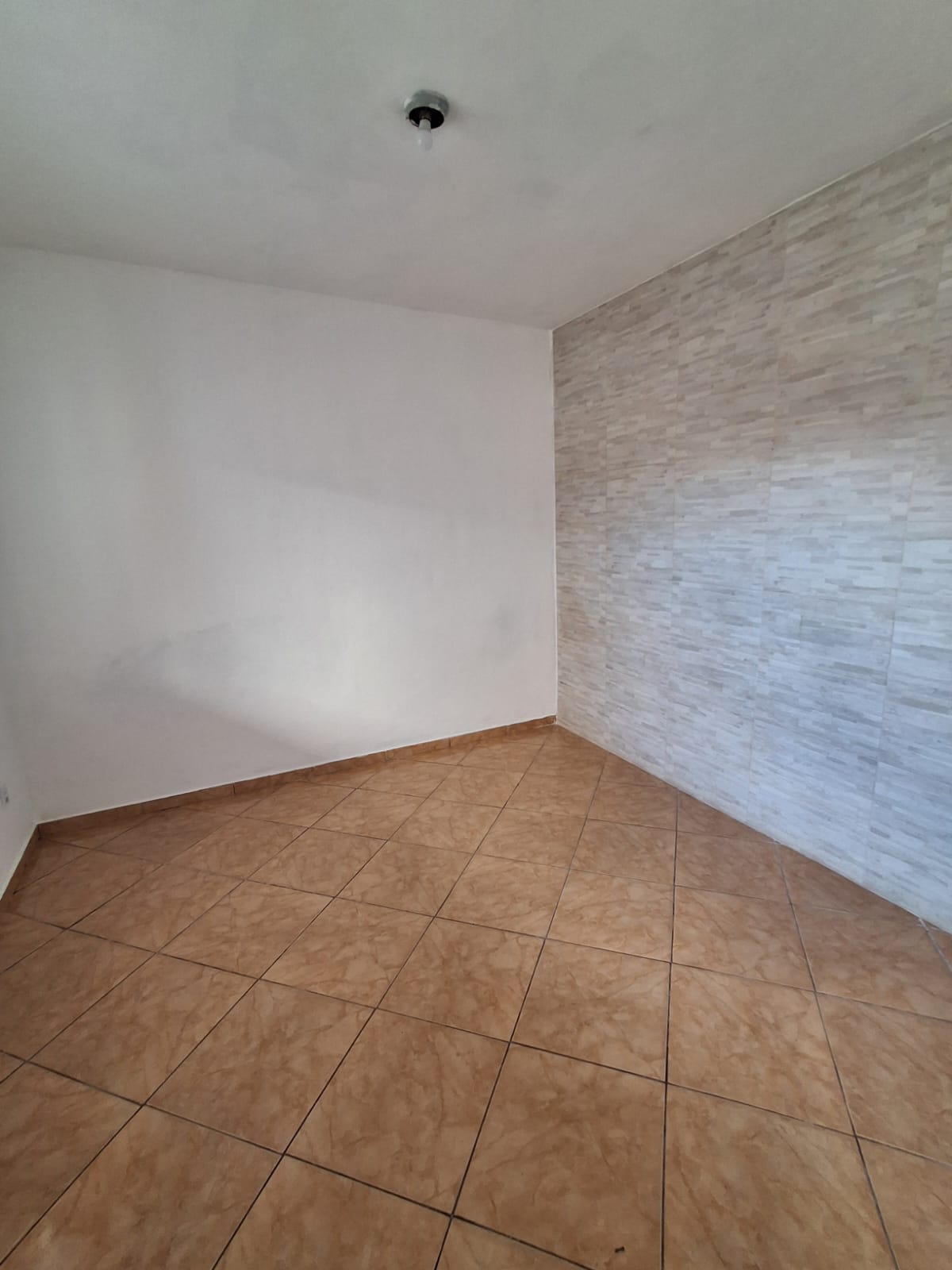 Casa para locação no bairro Santo inácio em Santo Inácio, Diamantina — foto 17 de 20